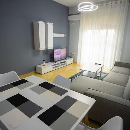 Apartment In Vlore Kejvi Exteriör bild